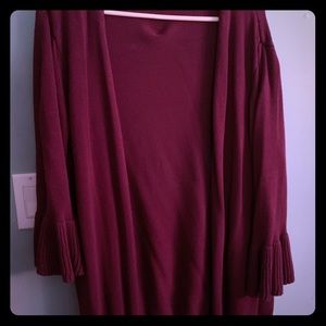 Bell sleeve maroon shrug